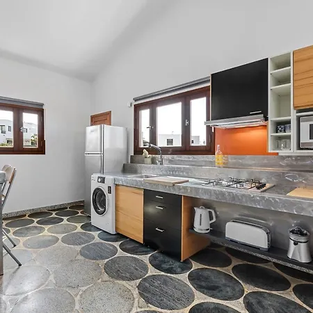 Korevistalmar * Tías